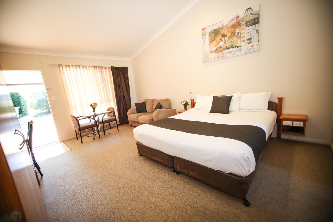 Dargal Road QLD Perths Hotel