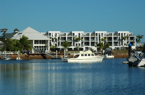 Hinchinbrook Holiday Apartments - Perths Hotel 37
