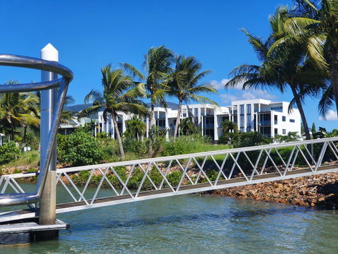 Hinchinbrook Holiday Apartments - Perths Hotel 30