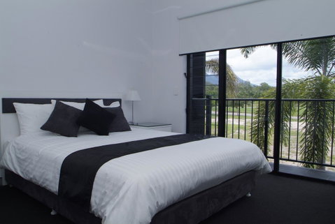 Hinchinbrook Holiday Apartments - Perths Hotel 23