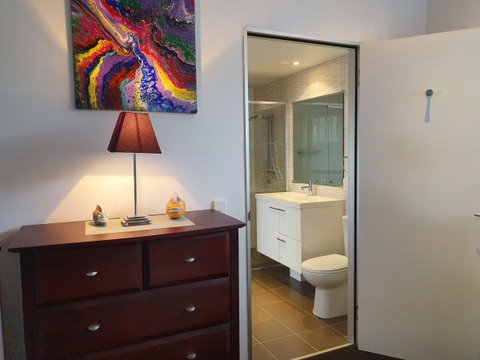 Hinchinbrook Holiday Apartments - Perths Hotel 16