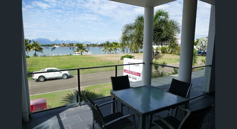 Hinchinbrook Holiday Apartments - Perths Hotel 35