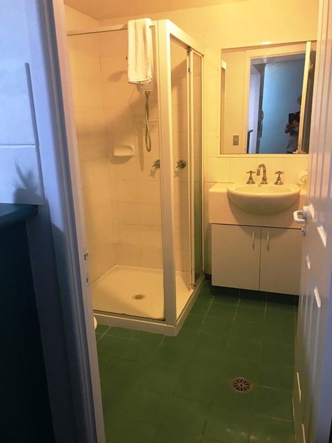 Surfers Beach Resort 2 - Perths Hotel 16
