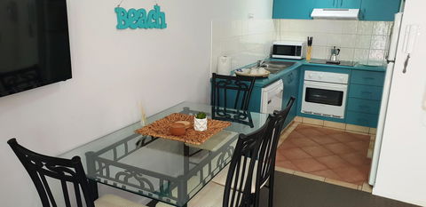 Surfers Beach Resort 2 - Perths Hotel 12