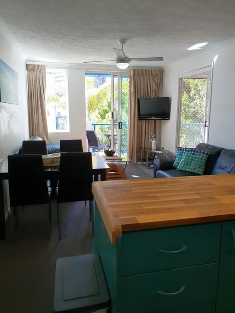 Surfers Beach Resort 2 - Perths Hotel 29