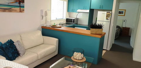 Surfers Beach Resort 2 - Perths Hotel 5