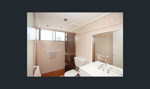 Spectrum Holiday Apartments - Perths Hotel 6