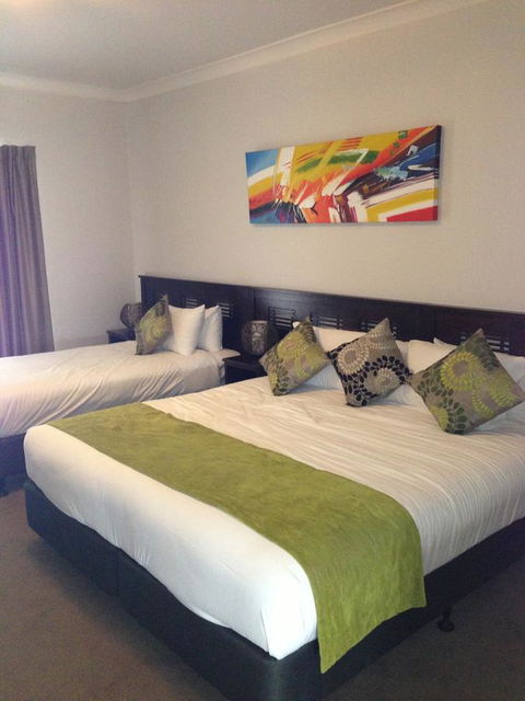 Alexandra Hills Hotel - Perths Hotel 16