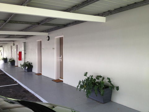 Alexandra Hills Hotel - Perths Hotel 17