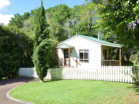 Apple Tree Cottage Montville - Perths Hotel 15