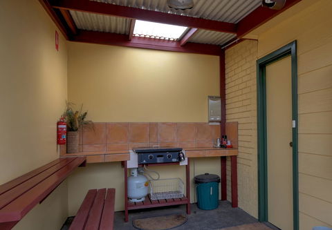Ficifolia Lodge - Perths Hotel 24
