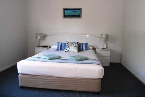 Sylvan Beach Resort - Perths Hotel 29