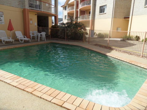 Sylvan Beach Resort - Perths Hotel 3