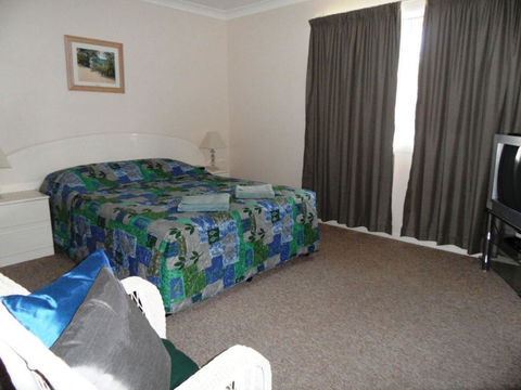 Sylvan Beach Resort - Perths Hotel 28