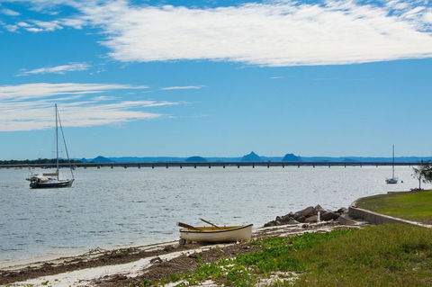 Quiet Location Across From Waterfront - South Esp, Bongaree - Perths Hotel 14