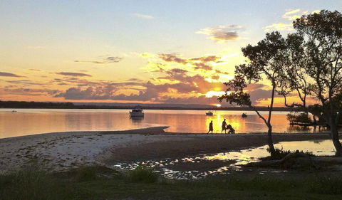 Quiet Location Across From Waterfront - South Esp, Bongaree - Perths Hotel 6