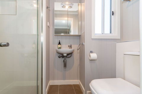 Fabulous Family Destination In Paradise Parade, Bongaree - Perths Hotel 7