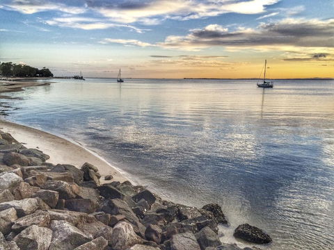 Fabulous Family Destination In Paradise Parade, Bongaree - Perths Hotel 3