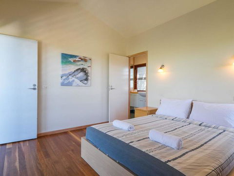 Laguna House - Perths Hotel 7