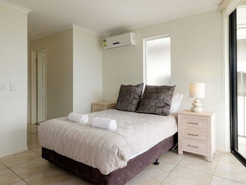 Mooloomba Five - Perths Hotel 16
