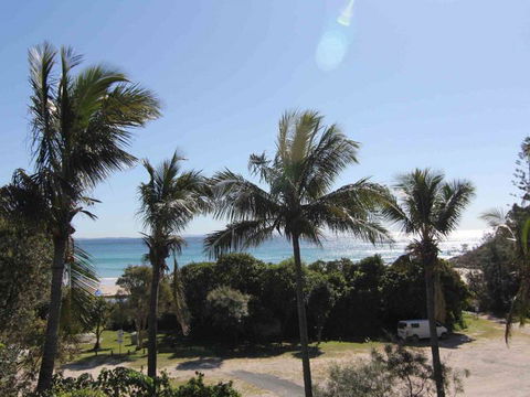 Mooloomba Five - Perths Hotel 4