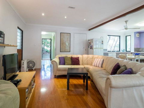 Billa Blue By Discover Stradbroke - Perths Hotel 5