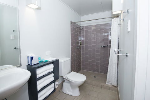 Allure Stradbroke Resort - Perths Hotel 25