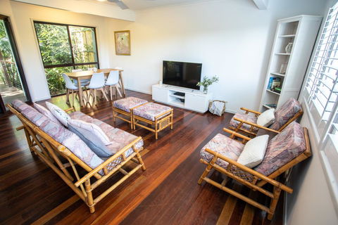 Point Break Beach House - Perths Hotel 5