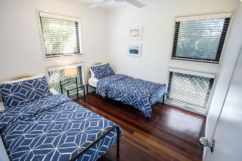 Point Break Beach House - Perths Hotel 15