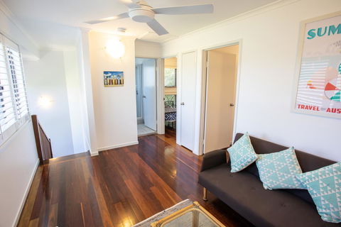 Point Break Beach House - Perths Hotel 11