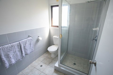 Point Break Beach House - Perths Hotel 12