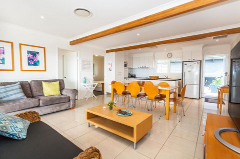 Seychelles Up - Perths Hotel 15