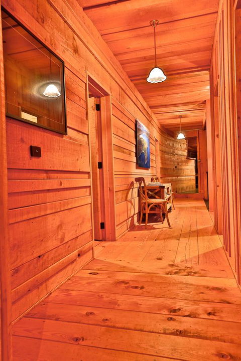 Bruny Island Lodge - Perths Hotel 13