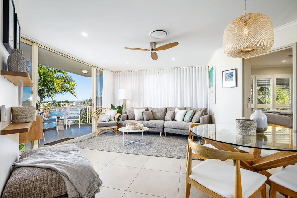 Noosa QLD Perths Hotel