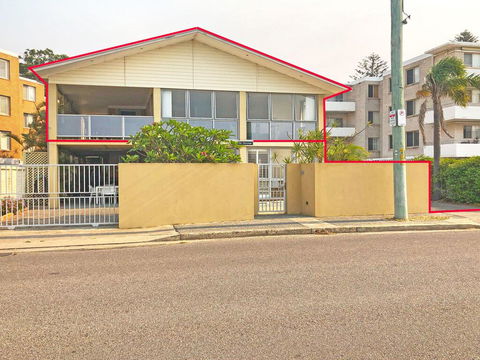 'Mooring Two Upstairs', 23 Shoal Bay Rd - Stunning Views, WIFI, Air Conditioning And Boat Parking - Perths Hotel 0