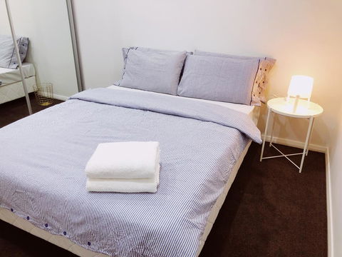 1 Pearl Street - Perths Hotel 1