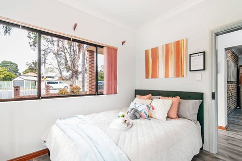 1 Private Double Room In Berala 1 Minute Away From Train Station - SHAREHOUSE - Perths Hotel 0