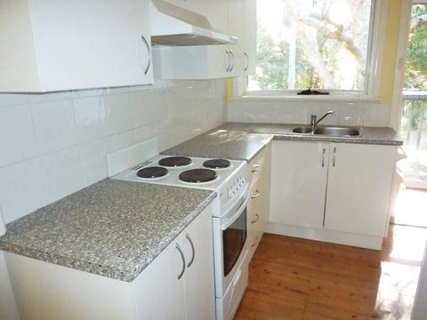 1/9 Donlan Rd - Donlan's Delight - Perths Hotel 1