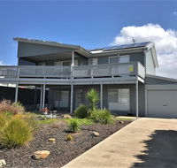 10 Hobart Road - Perths Hotel