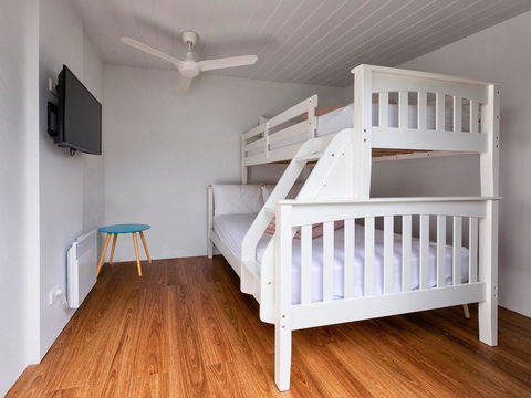 10 OCEAN DRIVE - Perths Hotel 3