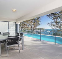 13 'Le Vogue' 16 Magnus Street - close to the Marina and beautiful views of Nelson Bay Marina - Perths Hotel