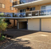 13 'Parkview' 11-13 Catalina Close - great location unit with a locked garage - Perths Hotel