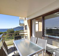 15 'Intrepid' 3 Intrepid Close - right on the beachfront - Perths Hotel