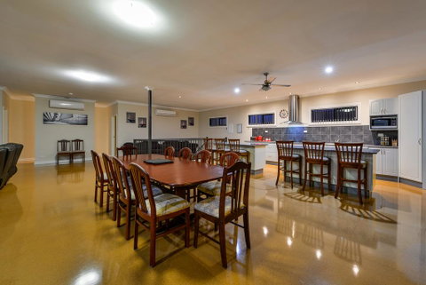 16 Crevalle Way - Fantastic House With Gulf Views - Perths Hotel 2
