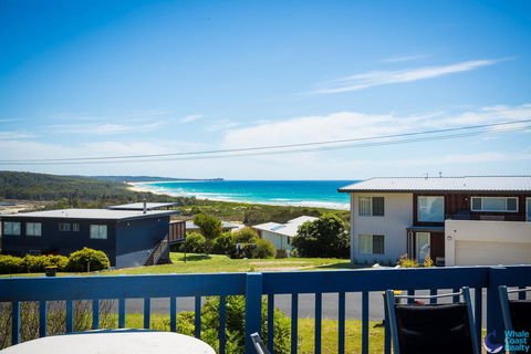 17 Dulling Street - Beach House - Perths Hotel 1