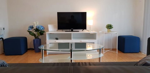 17 Gerring Court - Perths Hotel 1