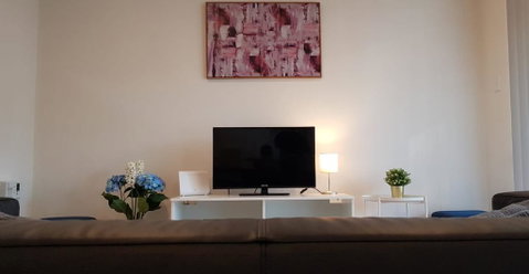 17 Gerring Court - Perths Hotel 2