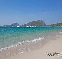 18 'Shoal Bay Beach Apartments' - fantastic air conditioned unit with a pool  lift - Perths Hotel