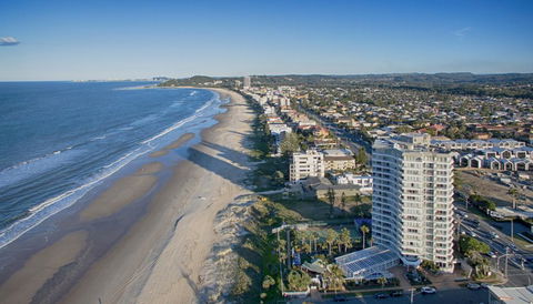 19th Avenue On The Beach - Perths Hotel 0