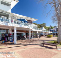2 'Tradewinds' 110 Victoria Parade - fantastic unit with waterviews  close to the Marina - Perths Hotel